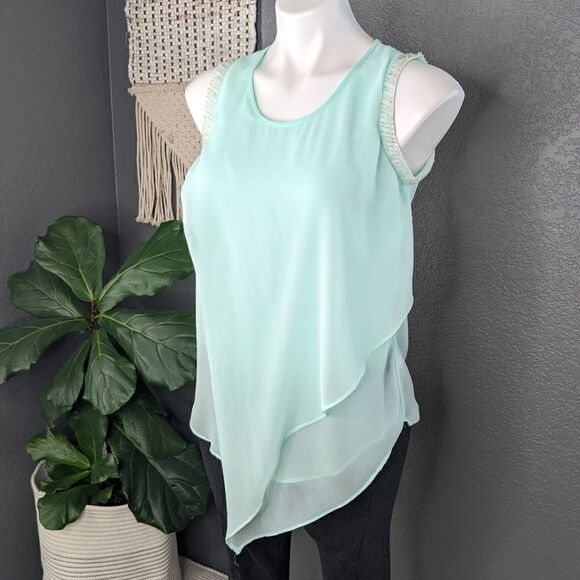 Xhilaration Tops - Xhilaration Mint Beaded Tank Top
